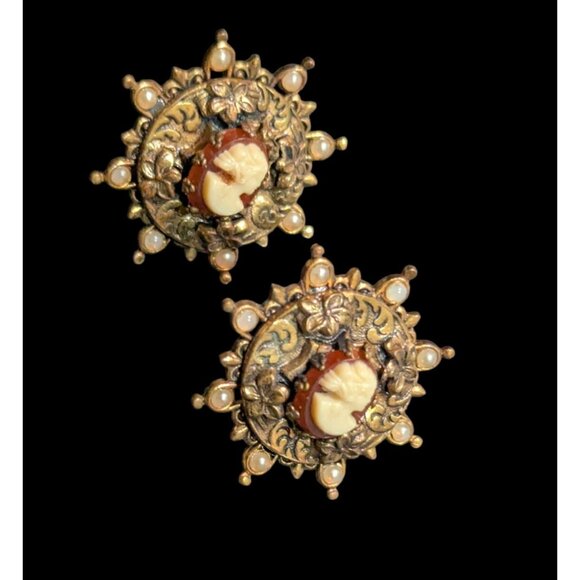 Vintage Antique Victorian Cameo Screw Back Earrings Seed Pearls Estate - Picture 4 of 6